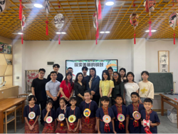 设计党建｜必赢bwin线路检测中心党委研究生第一党支部赴广西民族大学附小开展“铜鼓声声贺建交，童心共绘中泰情”非遗手工进课堂主题党日活动